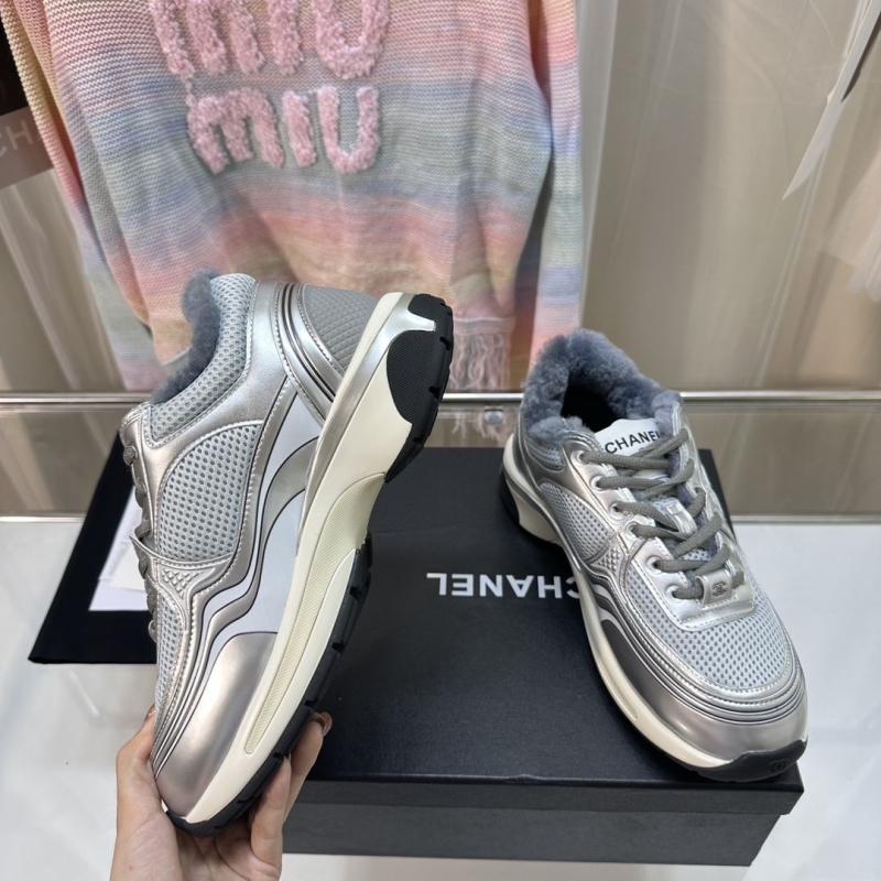 Ch**el sport shoes
